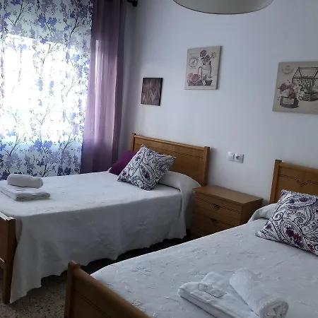 Bluu Guest house 2*